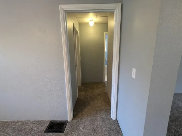 $109,000 | 304 Miami Street, Hiawatha, KS 66434