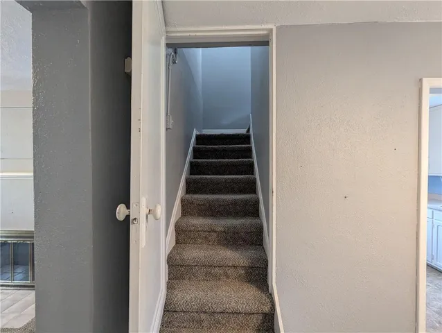 $109,000 | 304 Miami Street, Hiawatha, KS 66434