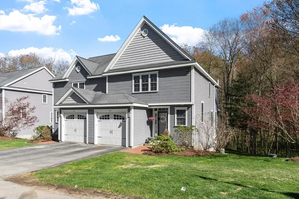 $577,000 | 105 Dudley Road, Unit 105, Berlin, MA 01503