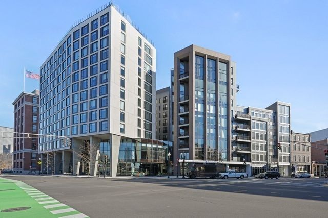 $795,900 | 14 West Broadway, Unit 604, Boston, MA 02127