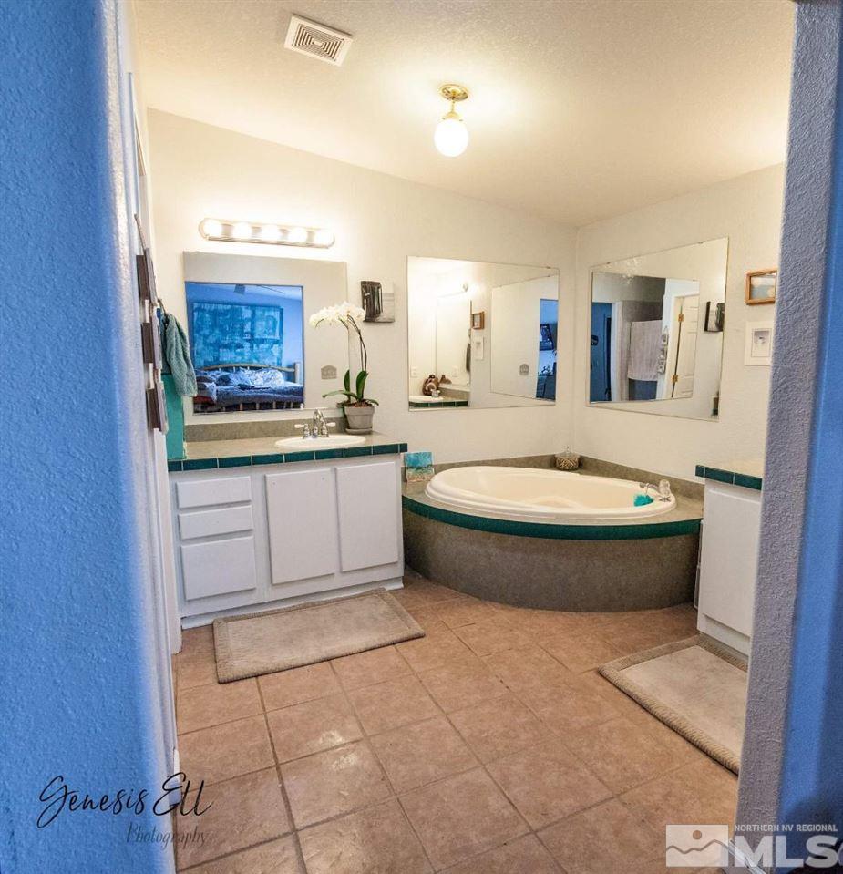 16670 Fetlock Drive Reno, NV 89508 - Photo 14 of 18 Photo 15