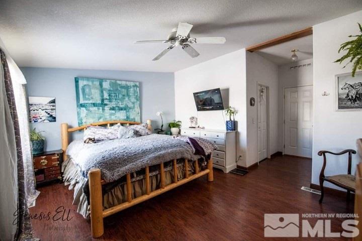 16670 Fetlock Drive Reno, NV 89508 - Photo 15 of 18 Photo 16