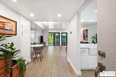 $385,000 | 2023 North Vía Miraleste, Unit 1012, Palm Springs, CA 92262