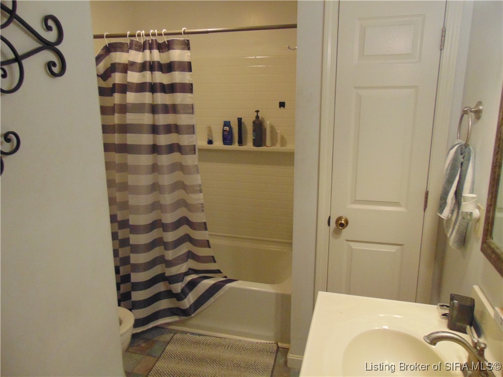 2449 Branch Street Madison, IN 47250 - Photo 6 of 19