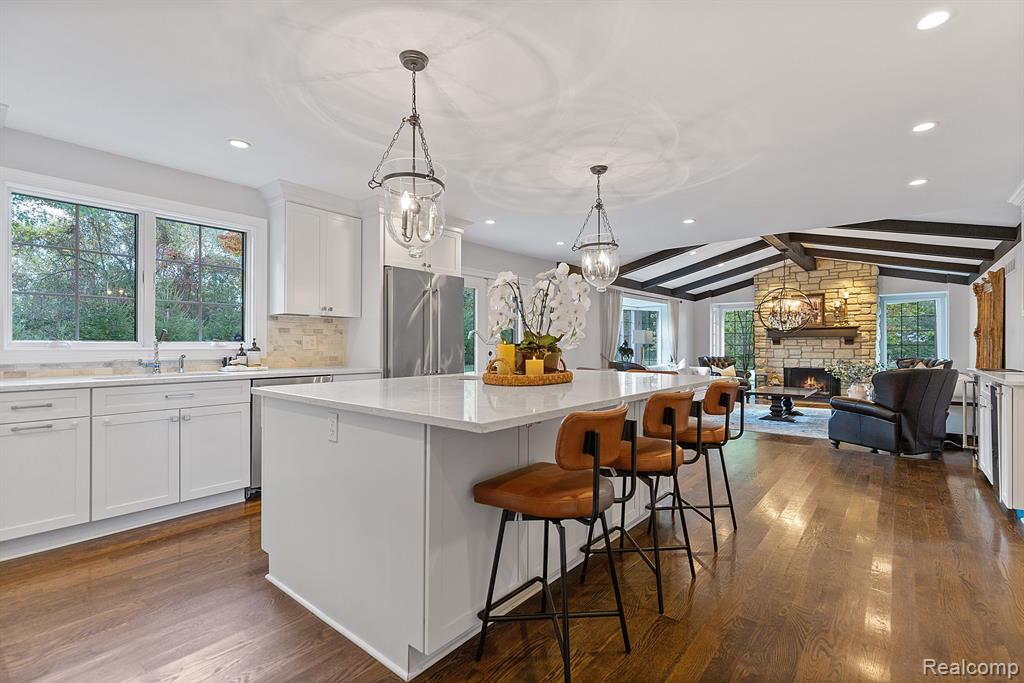 2599 Munster Road Rochester Hills, MI 48309 - Photo 6 of 58