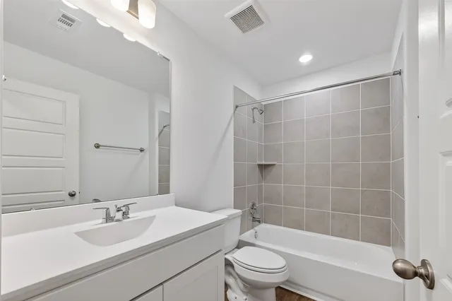 $329,842 | 3402 Rolling River Drive, Baytown, TX 77521