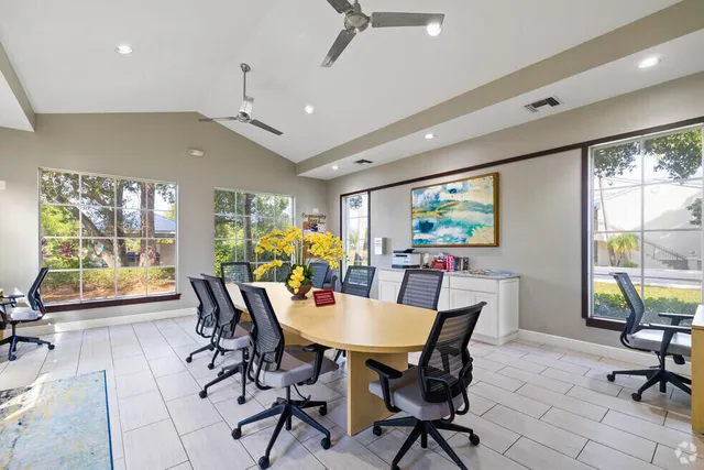 $2,220 | 3821 Southwest Coquina Cove Way, Unit 205, Palm City, FL 34990