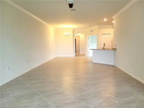 $2,300 | 1750 Alameda Drive, Naples, FL 34120