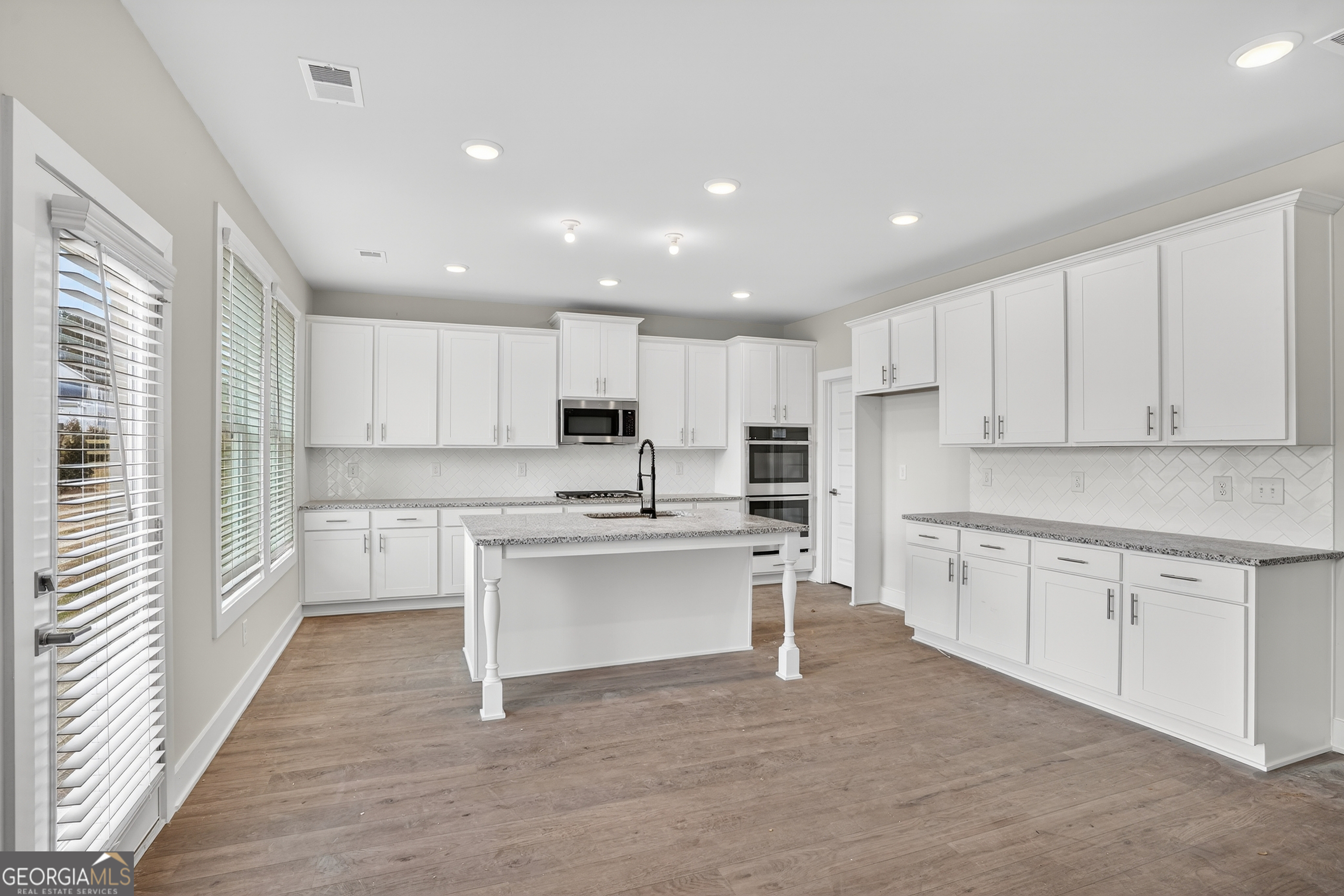 401 Bass Circle Villa Rica, GA 30180 - Photo 6 of 16