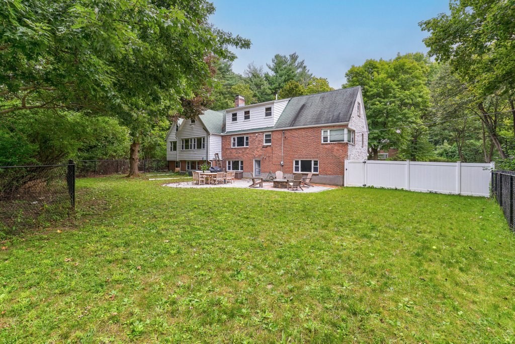 4 Ellis Drive Worcester, MA 01609 - Photo 5 of 32 front view of a house with a yard
