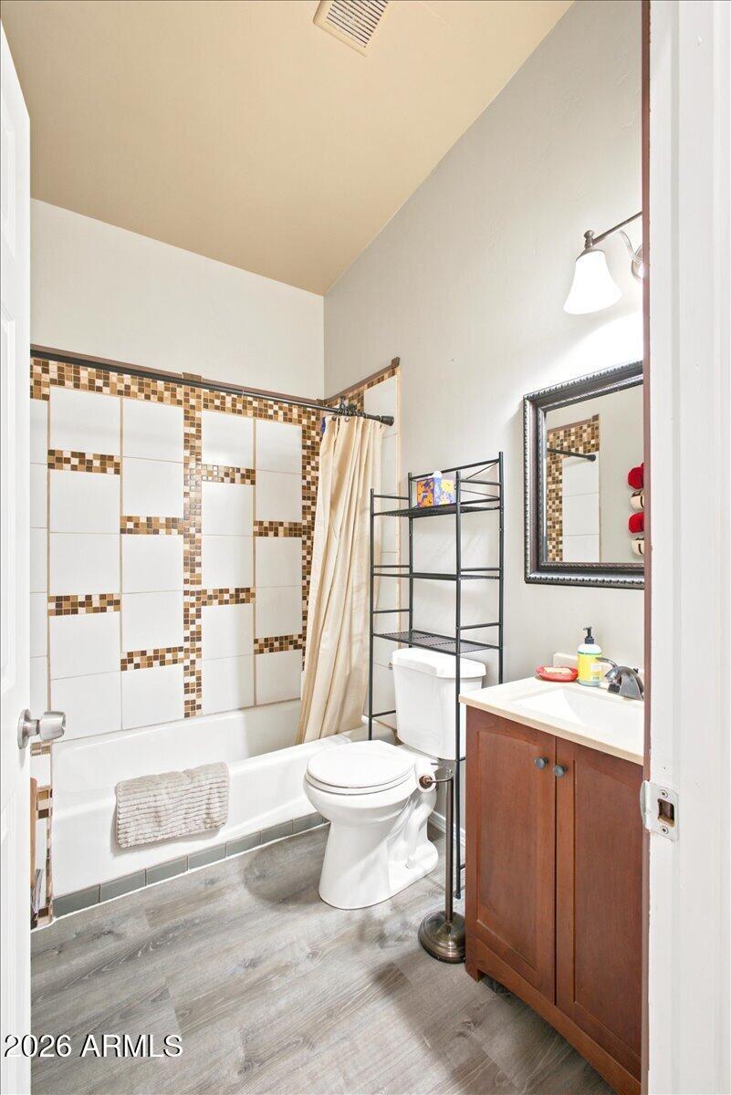 301 New Venture Road Clarkdale, AZ 86324 - Photo 22 of 29 12-Primary Bathroom