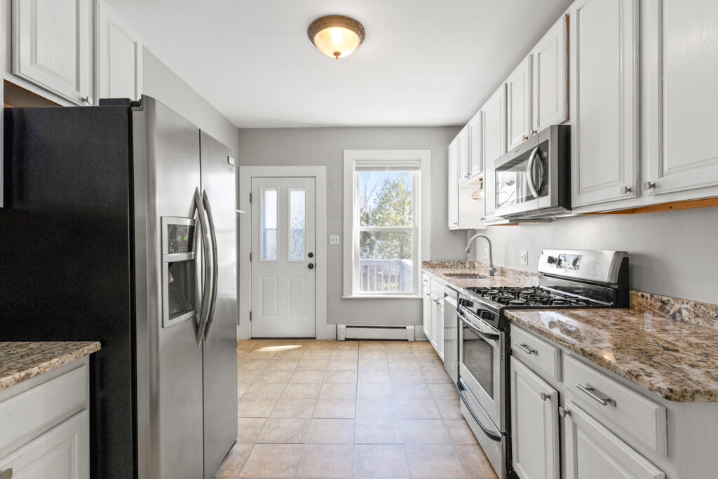 108 Rochester Street, Unit 108 Westbrook, ME 04092 - Photo 14 of 46 DSC05364
