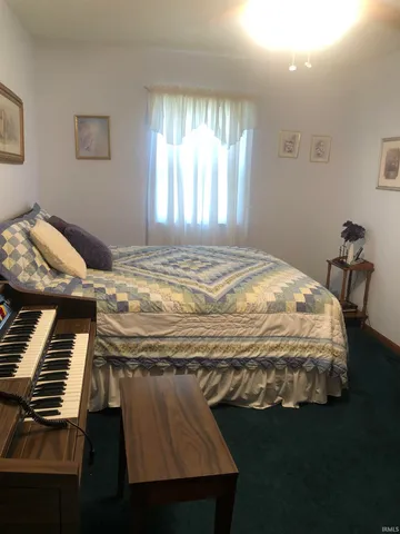 $220,000 | 605 East Jackson Street, Mulberry, IN 46058