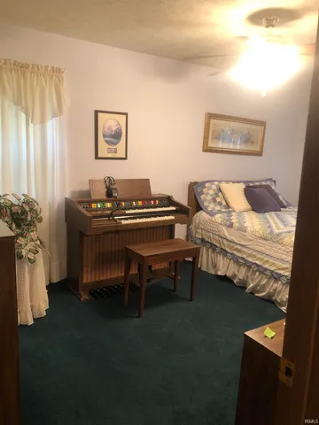 $220,000 | 605 East Jackson Street, Mulberry, IN 46058