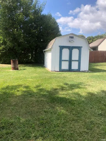 $220,000 | 605 East Jackson Street, Mulberry, IN 46058