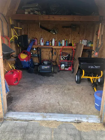 $220,000 | 605 East Jackson Street, Mulberry, IN 46058