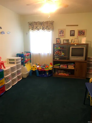 $220,000 | 605 East Jackson Street, Mulberry, IN 46058