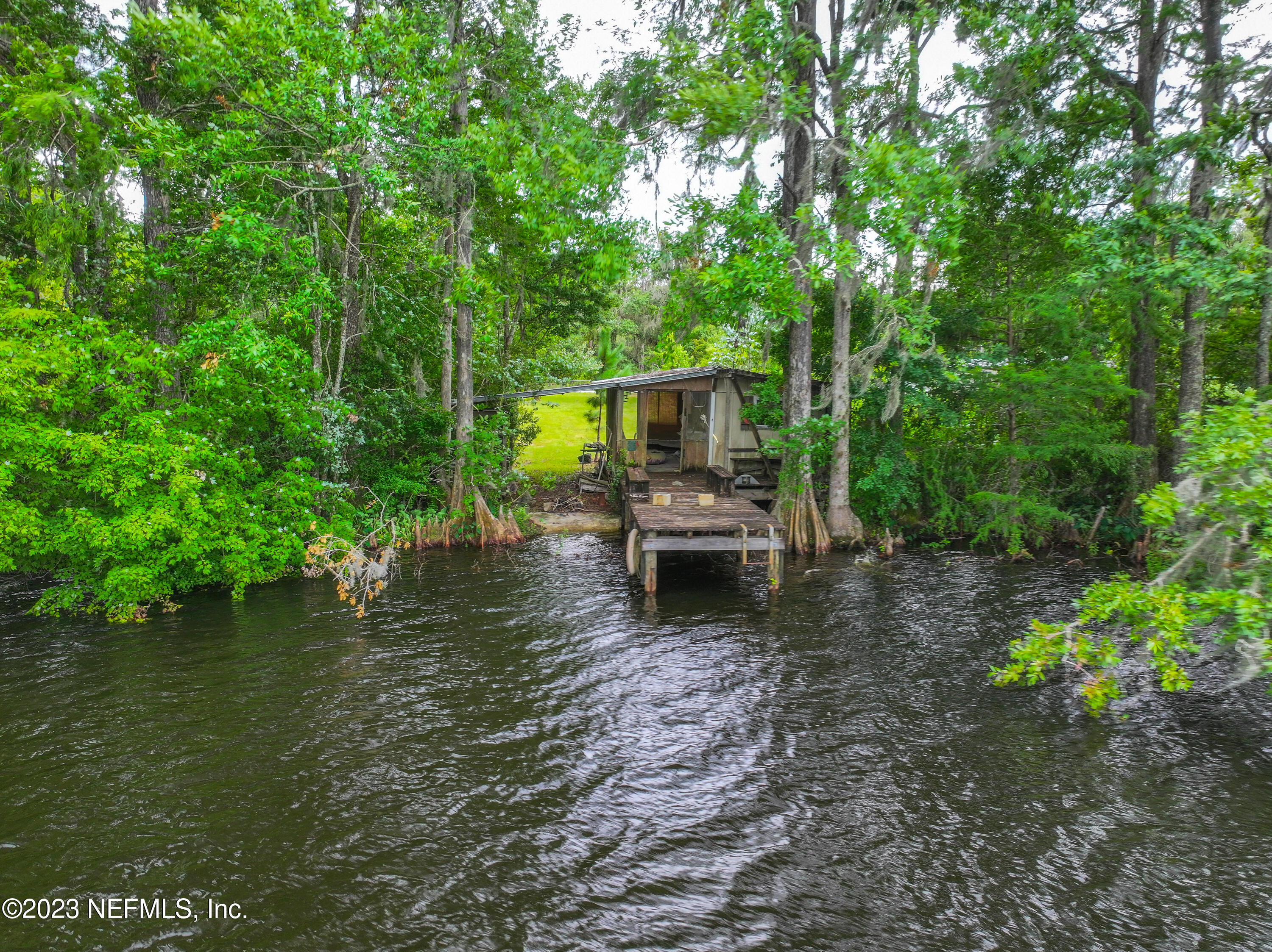 224 Old Woods Road Interlachen, FL 32148 - Photo 3 of 19 224 Old Woods Rd_K2 Edit-28
