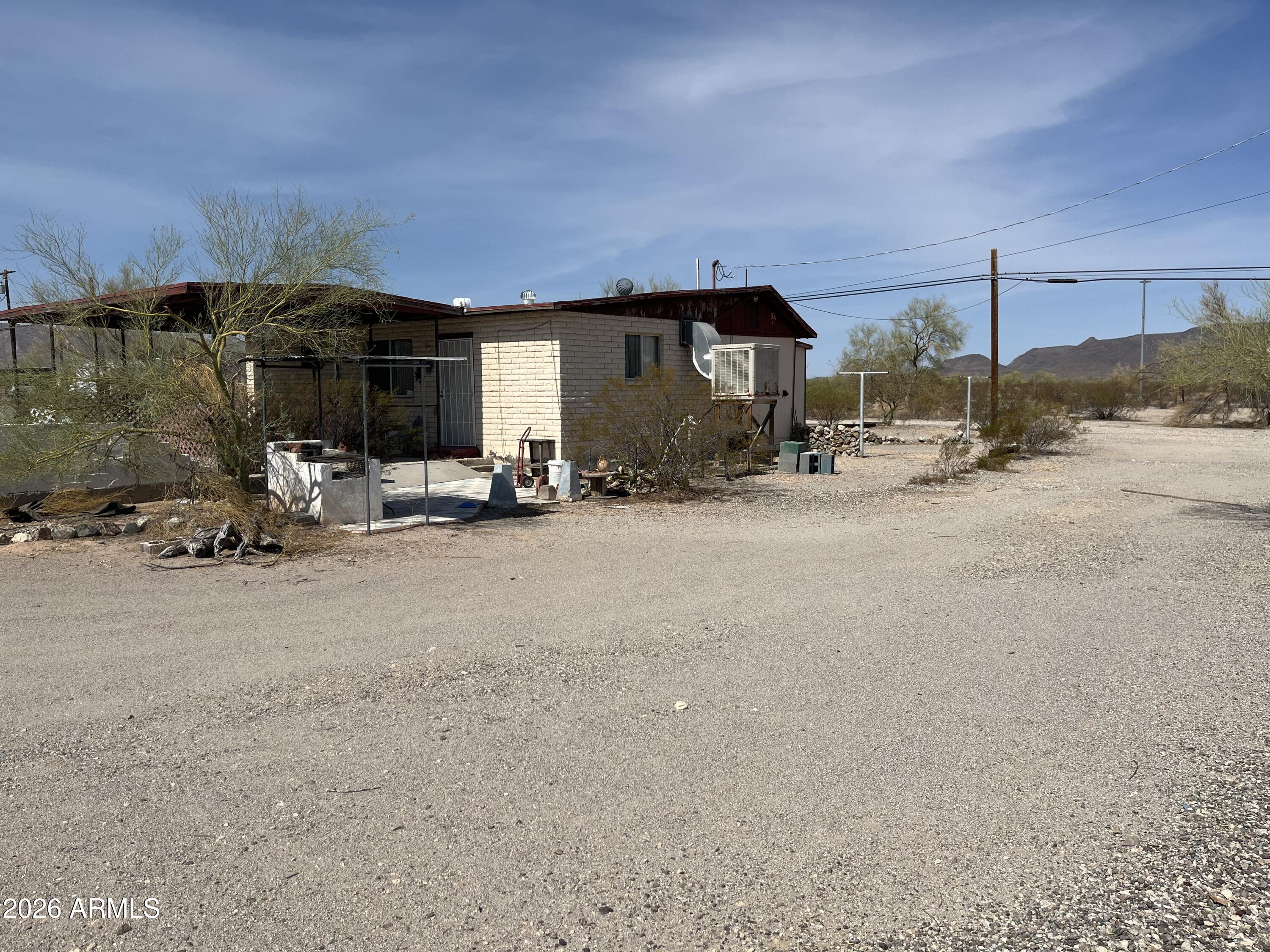 3610 North Elliott Road Ajo, AZ 85321 - Photo 5 of 17 3610 Side