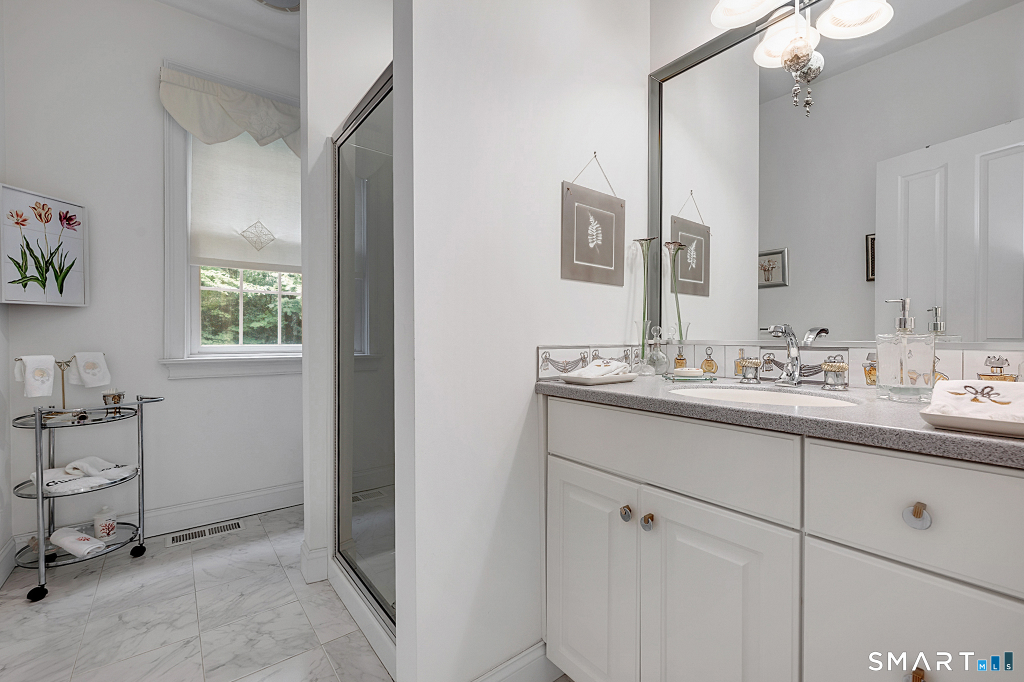 68 Hart Street Burlington, CT 06013 - Photo 17 of 38