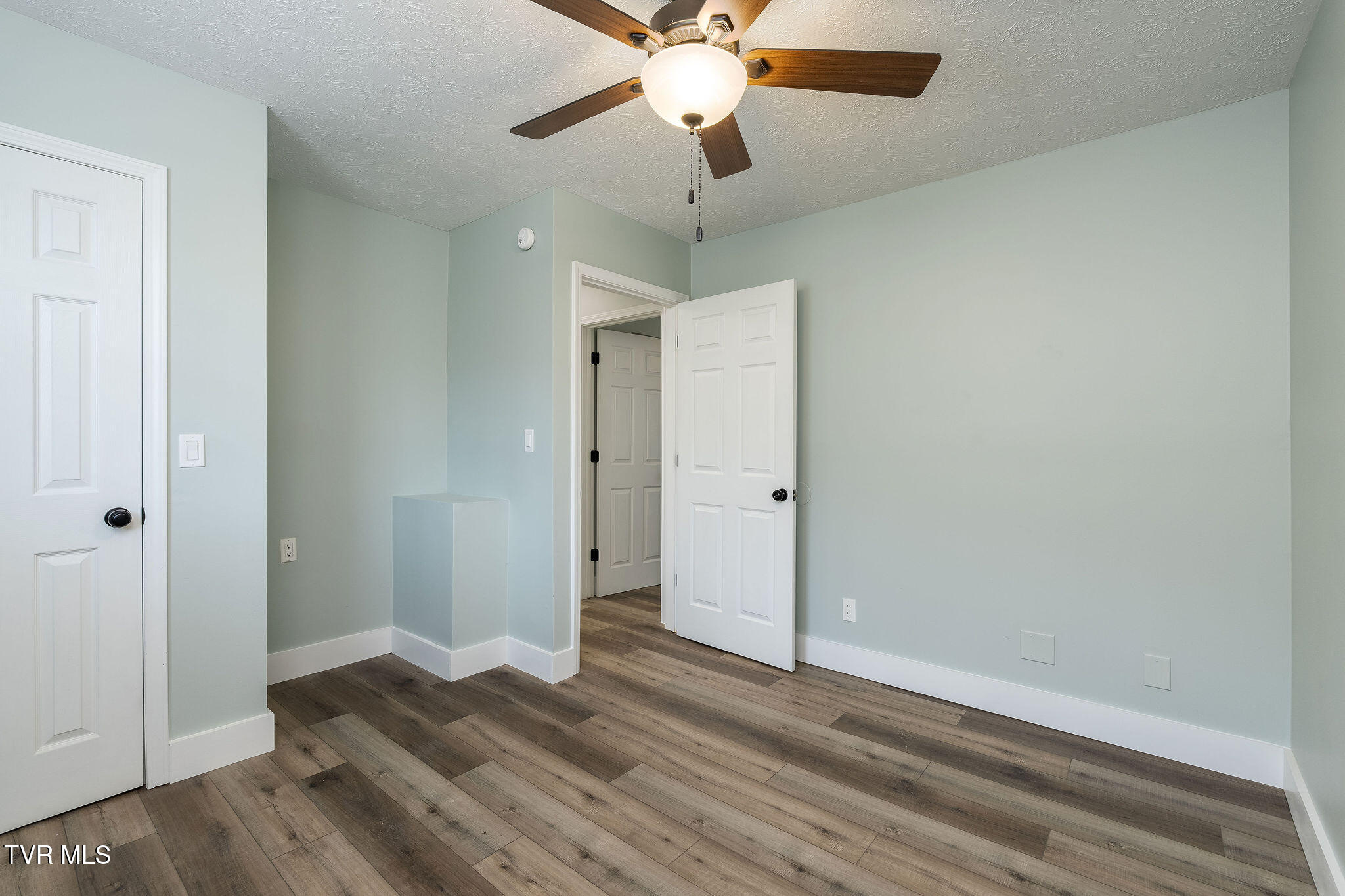 6672 Roan Creek Road Butler, TN 37640 - Photo 72 of 163 DSC00518-Edit