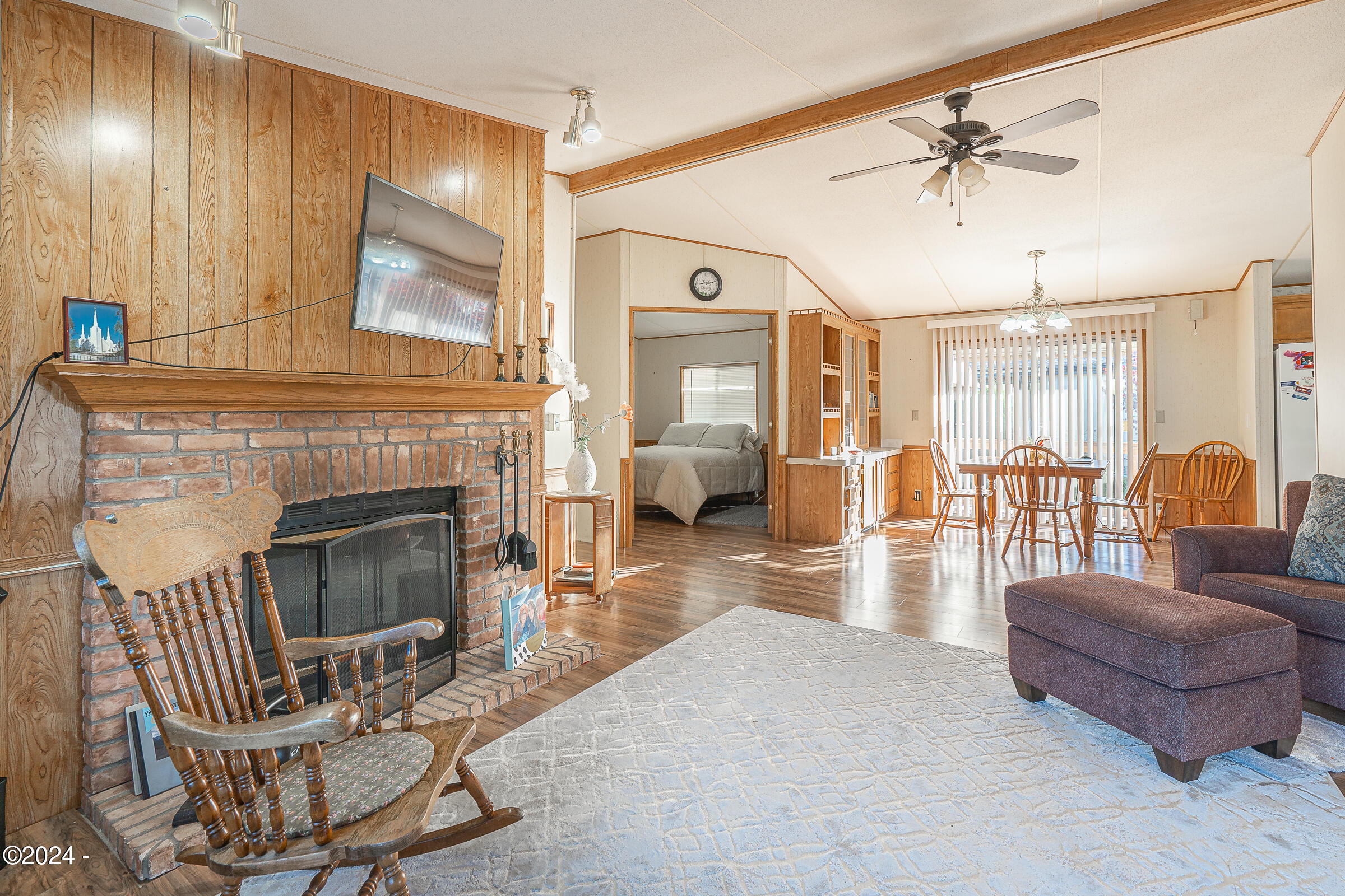 868 Southeast Hankel Street Dallas, OR 97338 - Photo 15 of 35 hankel-backlightmarketing-16