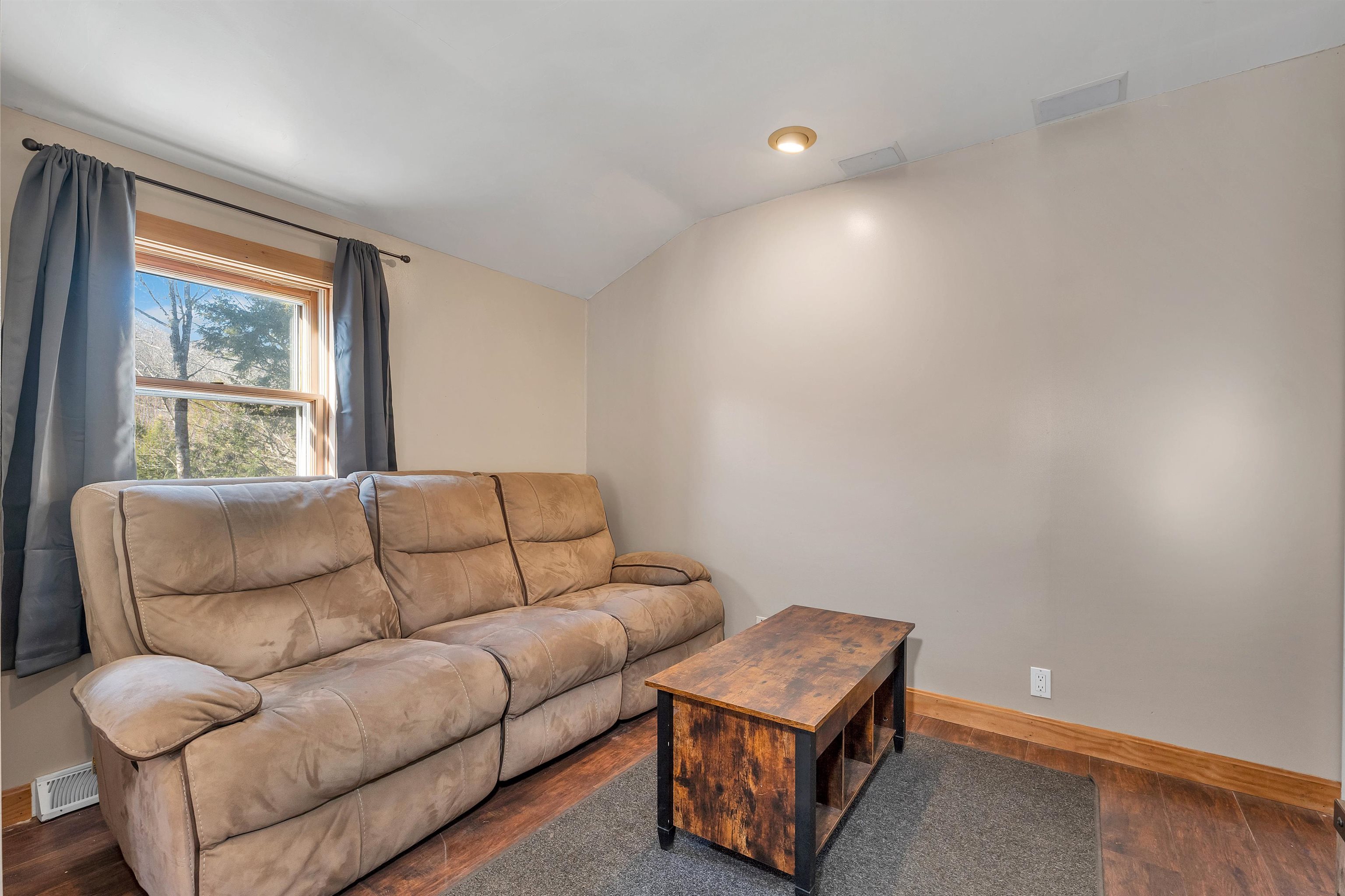 14 Perry Road Marlow, NH 03456 - Photo 37 of 60 Gallery Image 37