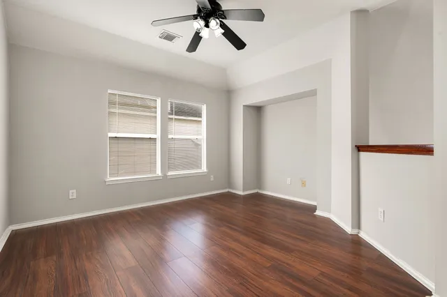 $2,100 | 4815 Mission Lake Court, Richmond, TX 77407