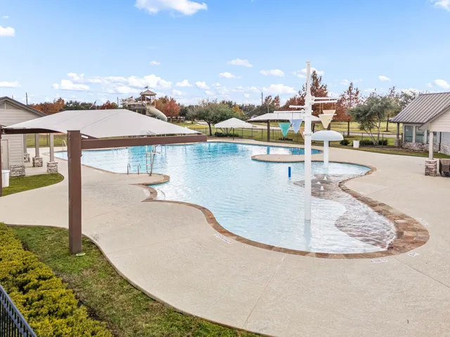 $2,100 | 4815 Mission Lake Court, Richmond, TX 77407