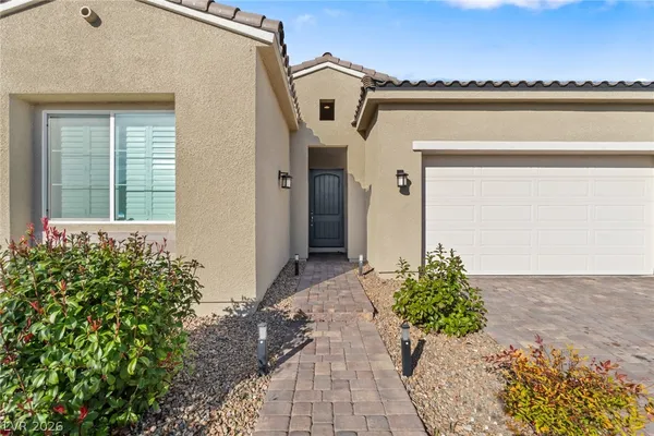 $649,900 | 8657 Hartmont Street, Las Vegas, NV 89166