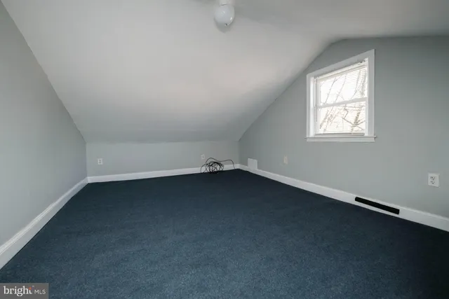 $250,000 | 607 West Lawn Avenue, West Lawn, PA 19609