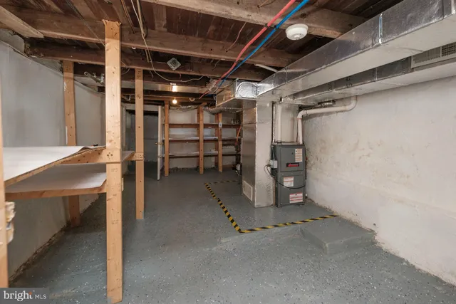 $250,000 | 607 West Lawn Avenue, West Lawn, PA 19609