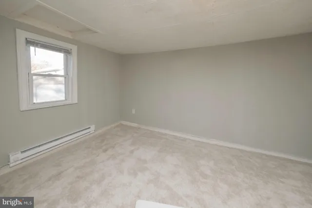 $250,000 | 607 West Lawn Avenue, West Lawn, PA 19609