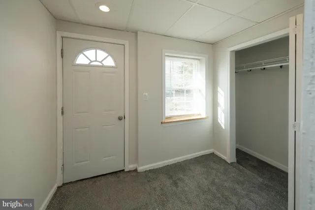 $250,000 | 607 West Lawn Avenue, West Lawn, PA 19609