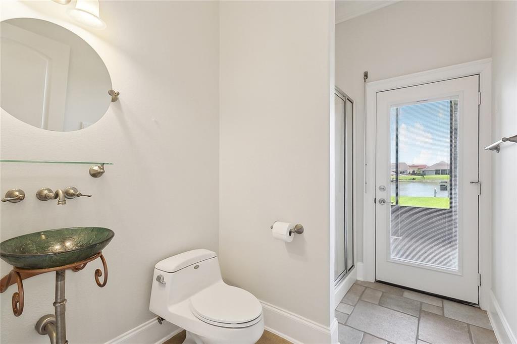 2253 Sunset Boulevard Slidell, LA 70461 - Photo 11 of 57