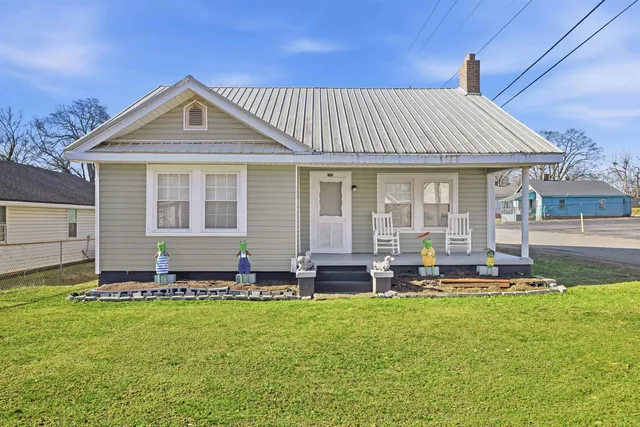 $199,900 | 600 South Main Street, Greer, SC 29650