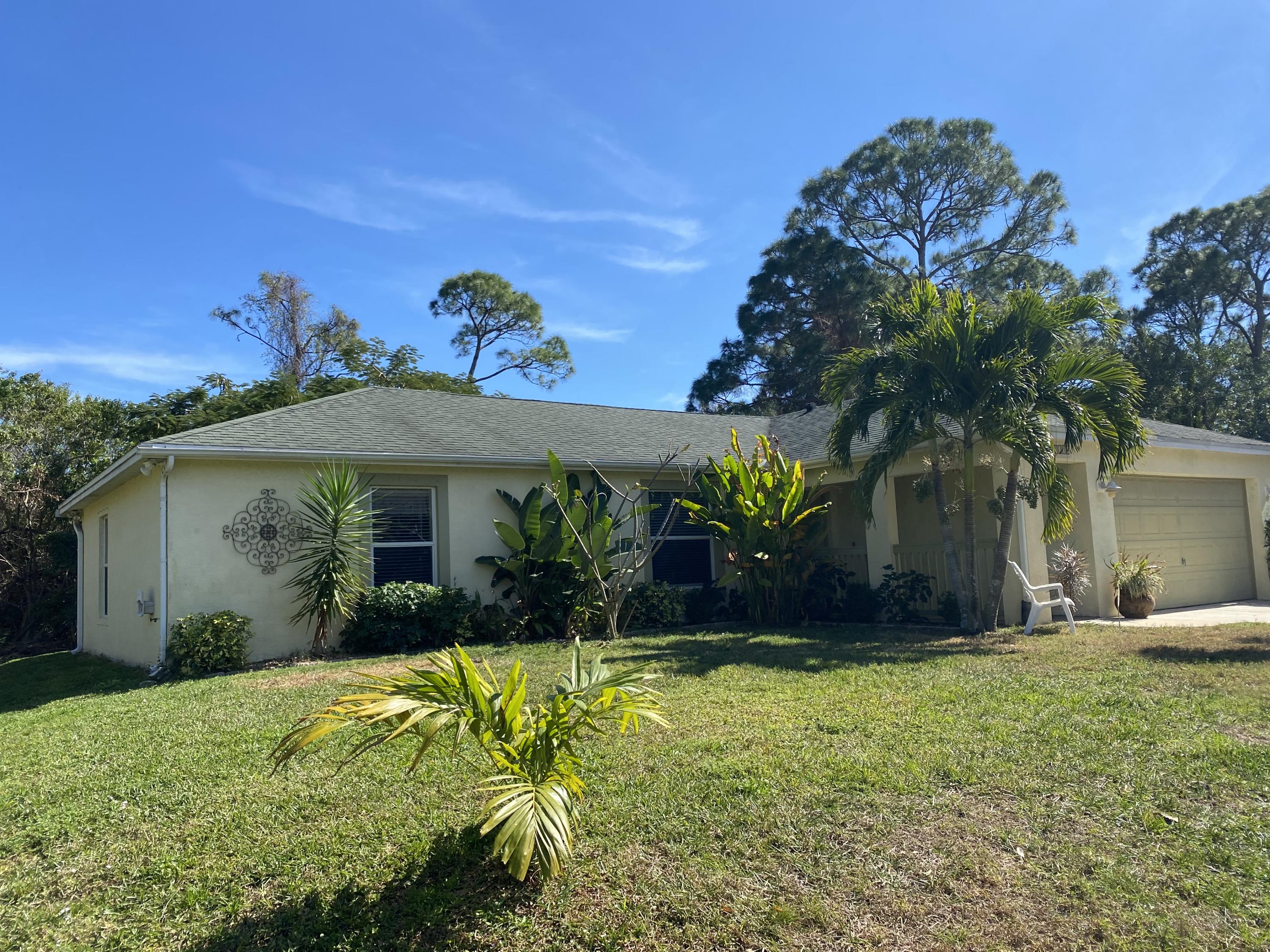 5300 Seagrape Drive Fort Pierce, FL 34982 - Photo 1 of 25 Front