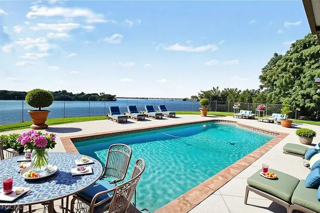 $2,999,000 | 866 Cal Cove Drive, Fort Myers, FL 33919