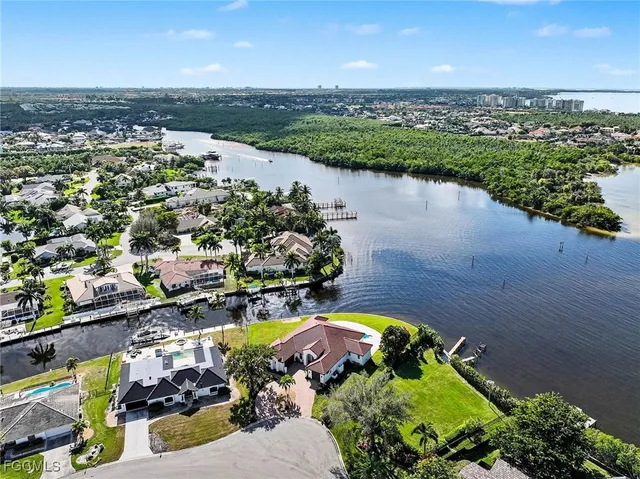$2,999,000 | 866 Cal Cove Drive, Fort Myers, FL 33919