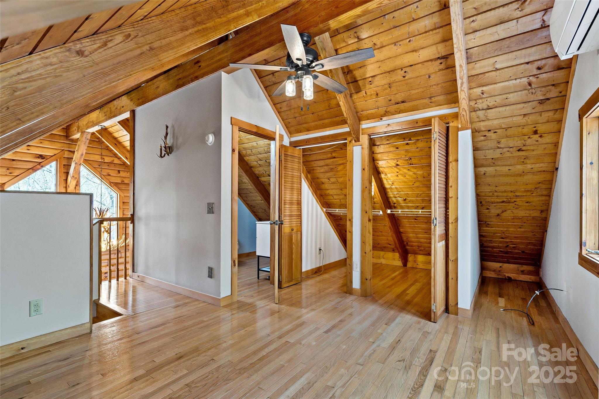 580 Red Dirt Road Newland, NC 28657 - Photo 27 of 48 a view of an empty room