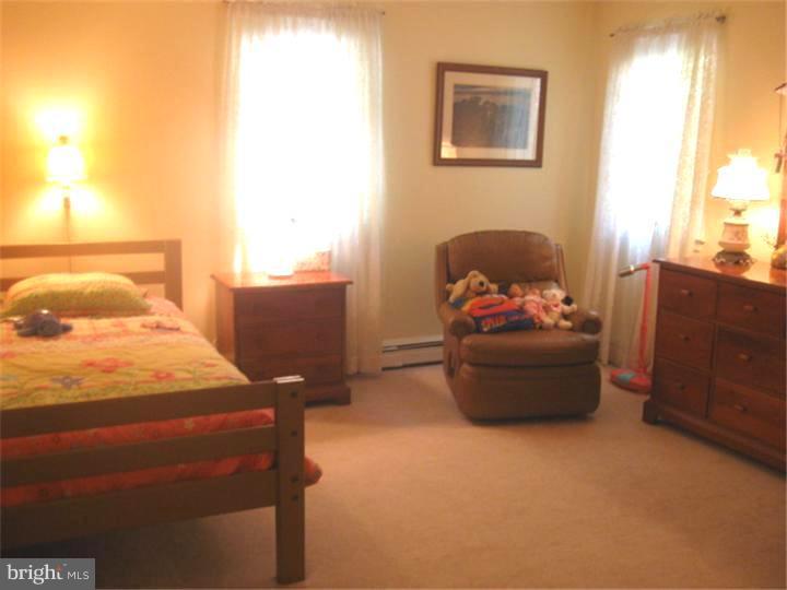 333 Greene Road Berwyn, PA 19312 - Photo 16 of 24 Bedroom 3