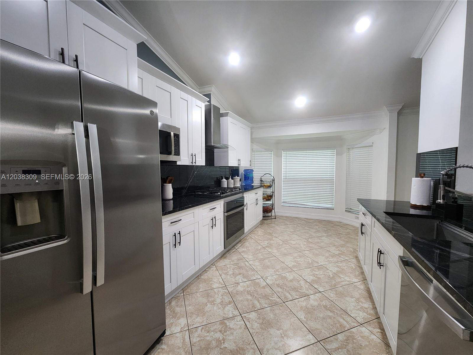 111 2nd Street Southeast Naples, FL 34117 - Photo 12 of 96