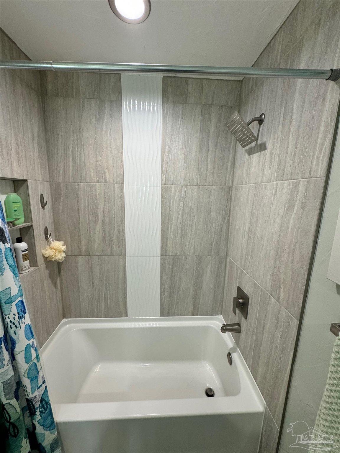 5844 Gulf Road Milton, FL 32583 - Photo 24 of 52