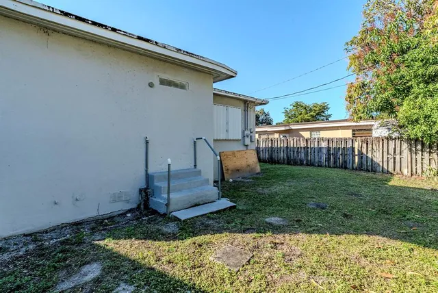 $388,000 | 734 Southwest 4th Street, Dania Beach, FL 33004