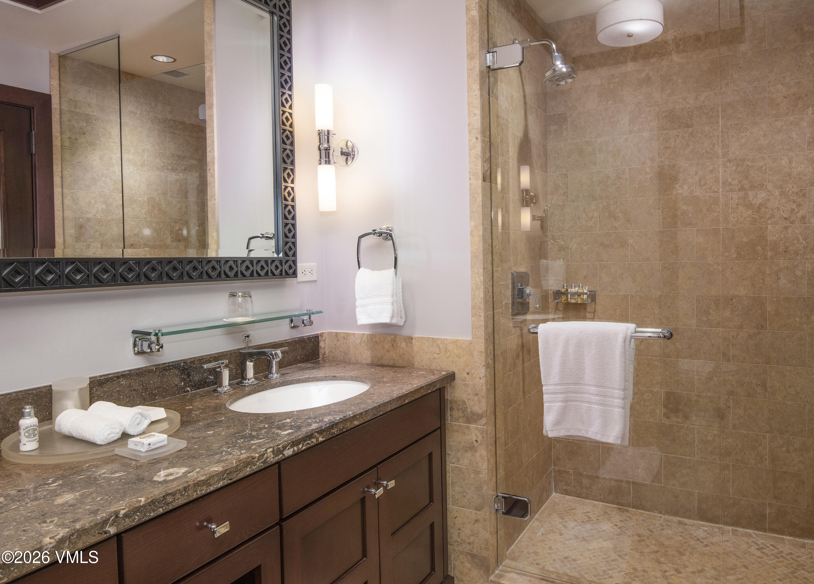 1 Vail Road, Unit 4103I Vail, CO 81657 - Photo 13 of 18 Four-Season-4103-MLS_21