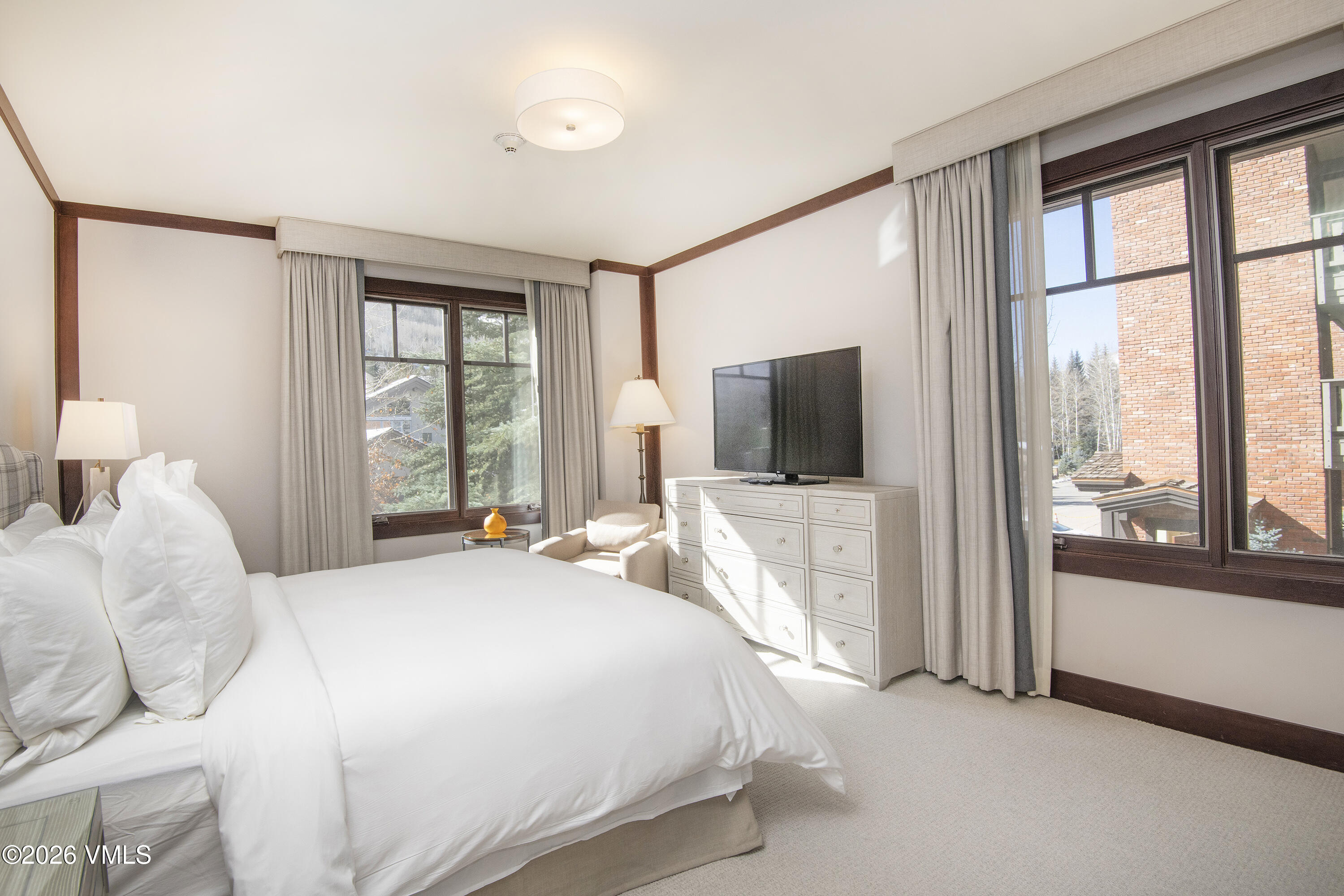 1 Vail Road, Unit 4103I Vail, CO 81657 - Photo 9 of 18 Four-Season-4103-MLS_22