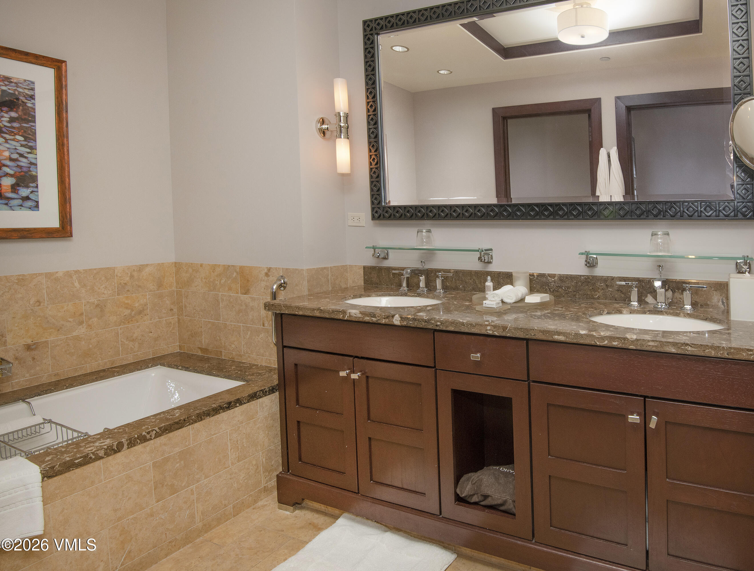 1 Vail Road, Unit 4103I Vail, CO 81657 - Photo 10 of 18 Four-Season-4103-MLS_15