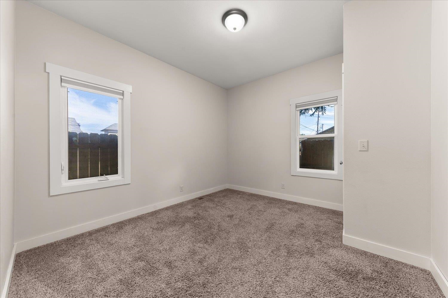 1710 North Madison Street Spokane, WA 99205 - Photo 15 of 36