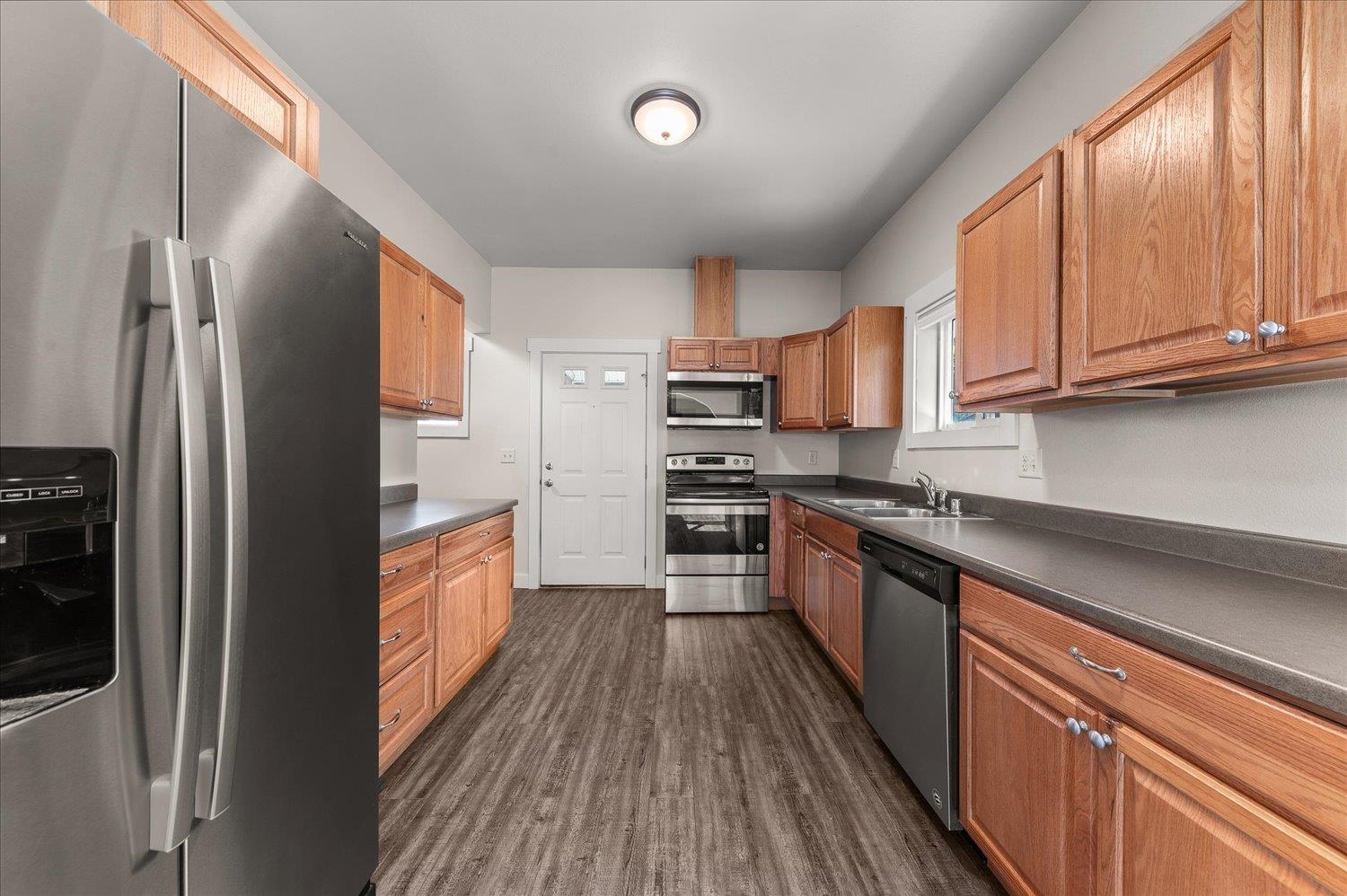 1710 North Madison Street Spokane, WA 99205 - Photo 6 of 36