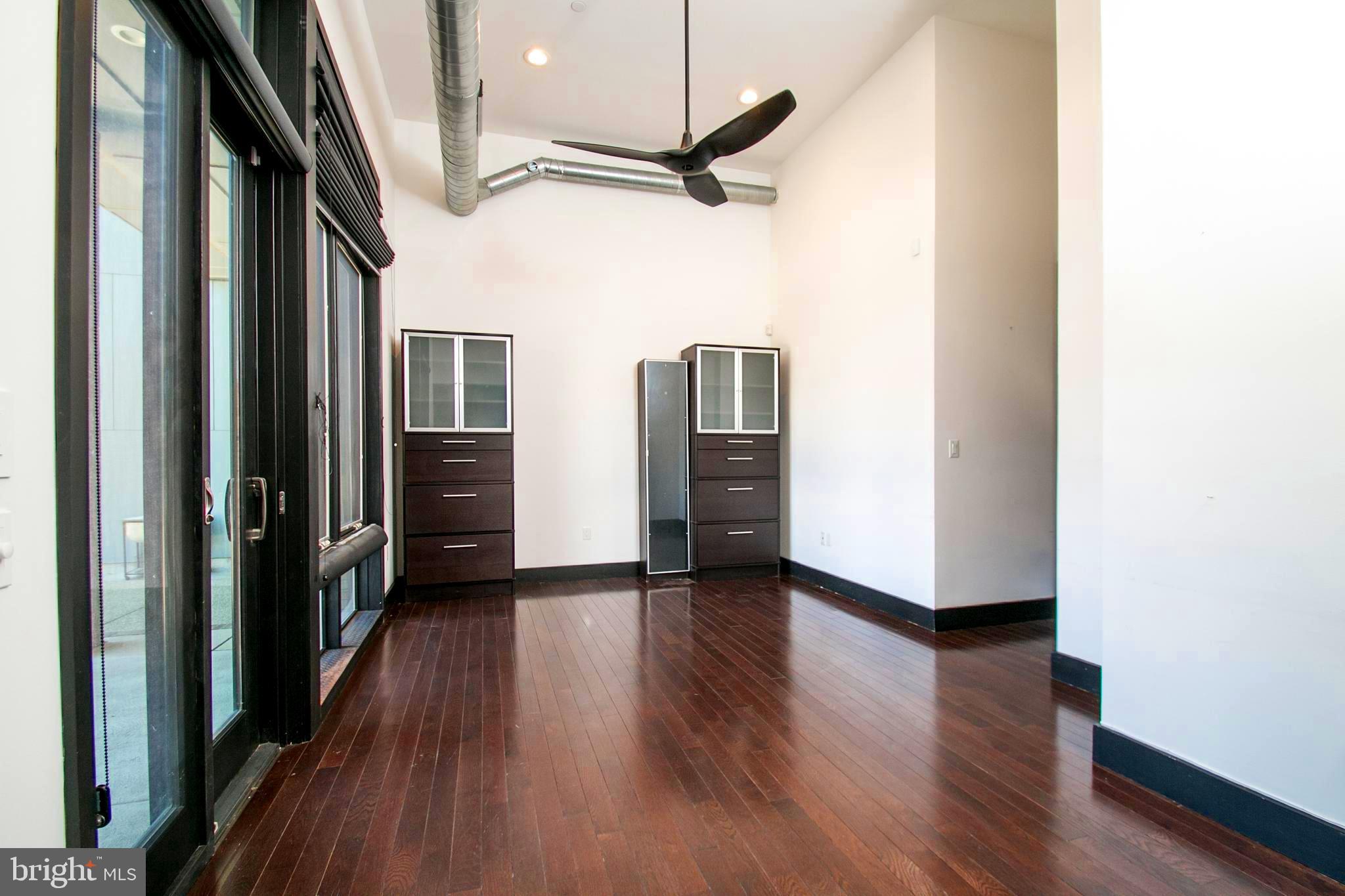 243 Tasker Street Philadelphia, PA 19148 - Photo 21 of 75 Bonus room can be used as 4th BR or office, etc.